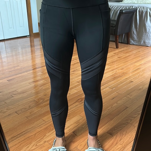 Athleta Mesh Leggings - Picture 3 of 11